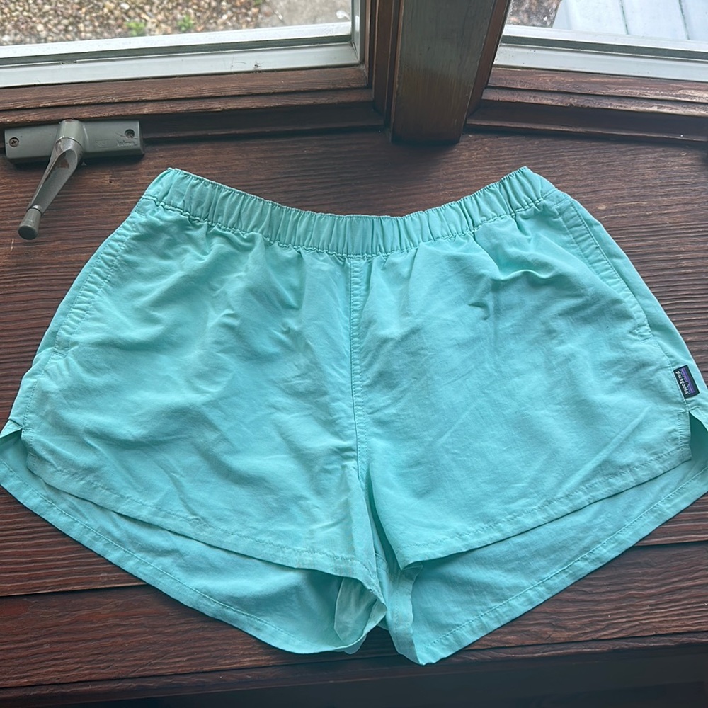 Patagonia barely baggie short